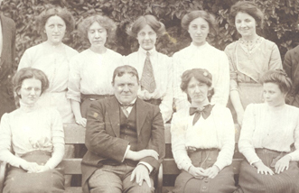 East London College students with Mr Hilaire Belloc, Head of the Department of English Language and Literature, 1913.